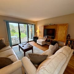 This light and airy, street-level condo is located in Chilton Village. One bedroom Two bathrooms!