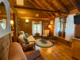 Charming Cottage on Sheep Pond with Water Views & Dock - Image 5