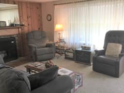 Wonderful freestanding 2BR residence in Harwich with large, enclosed yard near Thompson park. - Image 4