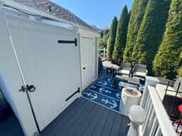 Steps to the Beach! Cozy 2BR Cottage with Pool Access & Outdoor Shower! - Image 5