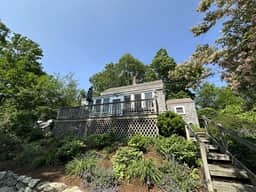 Classic Cape Bungalow less than a mile to Paine's Creek Beach & Dog Friendly! - Image 2