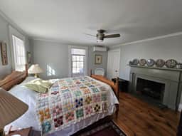 NEW FOR 2026 - Classic Cape antique meets coastal convenience in the heart of Brewster - Image 4