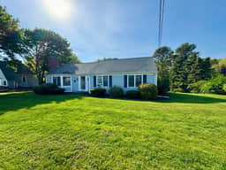 Cape Cod Retreat Near Beach w/ Spacious Yard & Outdoor Shower! - Image 2