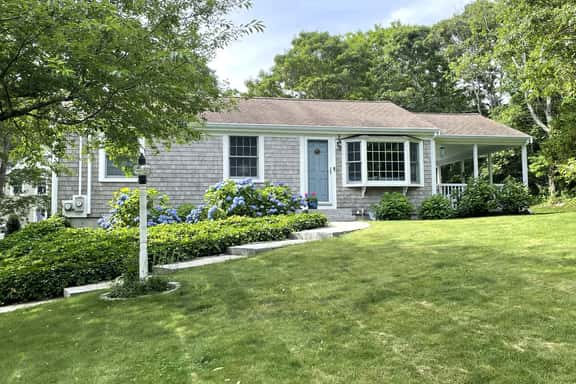 NEW for 2026 - 3BR, 2BA Bayside Beach Beauty! - Image 1