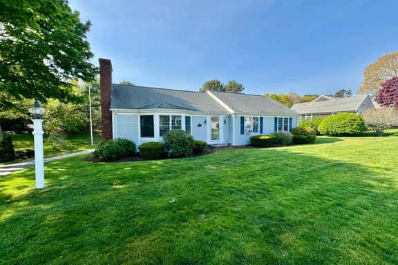 Cape Cod Retreat Near Beach w/ Spacious Yard & Outdoor Shower! - Image 1