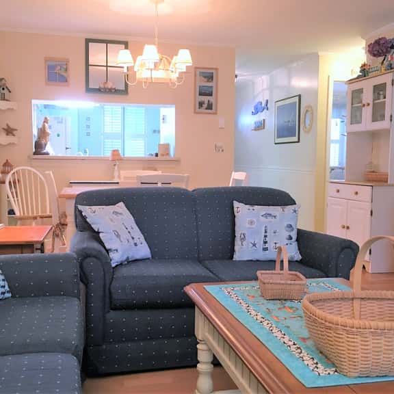 Wonderful Ocean Edge Apartment. Short drive to beaches, you will love the Brewster Flats! - Image 1