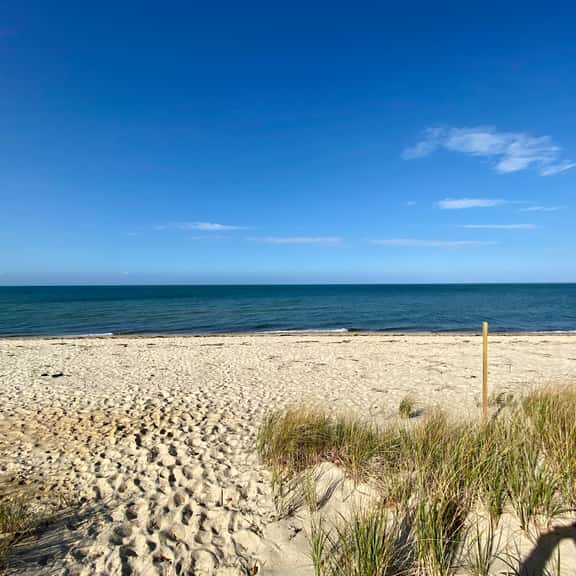 Tranquil home close to Bay beaches and historic downtown Brewster. Gazebo and outdoor shower! - Image 1