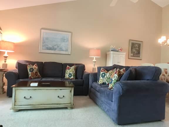 Beautifully Furnished and Decorated Upper-Level Eaton Condo in Ocean Edge on Cape Cod! - Image 2