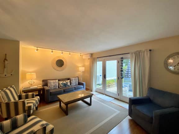 Enjoy your stay in Brewster at this beautiful Ocean Edge Townhome! - Image 3