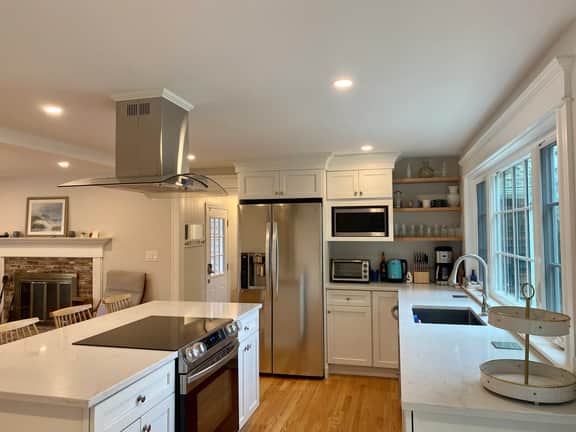 This lovely Brewster home is 0.8 mile to 2 Cape Cod Bay beaches and access to the popular bike trail - Image 5