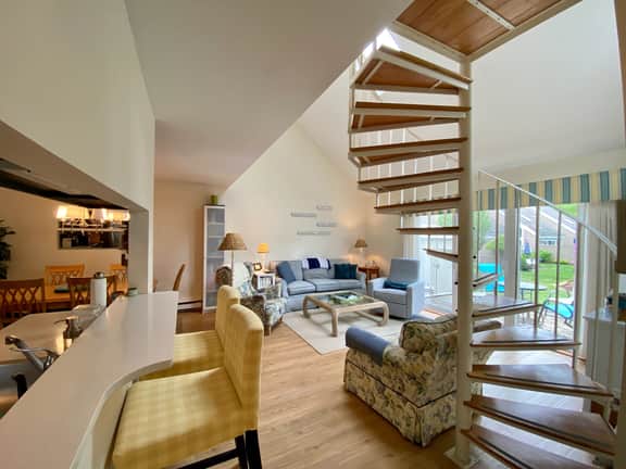 Beautiful large Ocean Edge Townhome in Brewster on Cape Cod! - Image 2