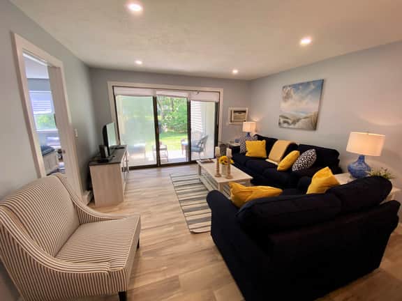 Come enjoy your stay at this light and bright 1st floor condo located in the prestigious Ocean Edge. - Image 3