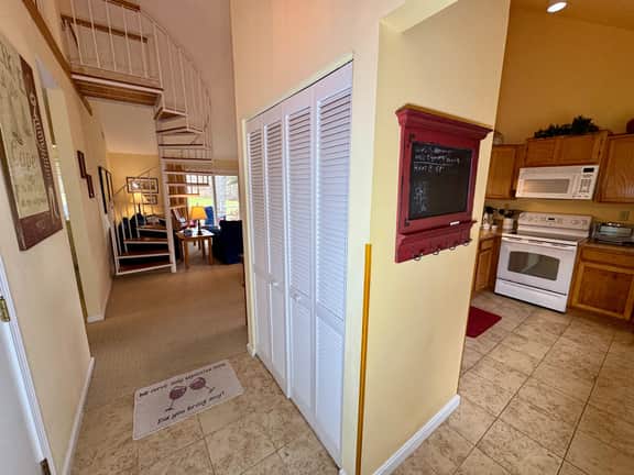 Middlecott patio home in Ocean Edge with pond/golf views and central A/C. - Image 2