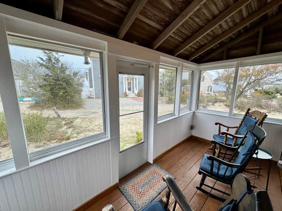 Charming Brewster beach cottage steps from the bay, sunsets, and local favorites. - Image 2