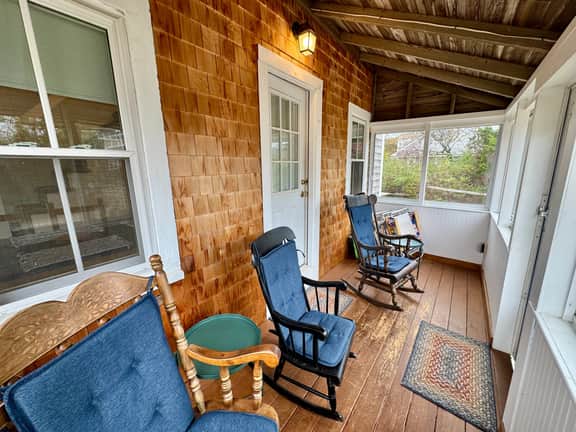 Charming Brewster beach cottage steps from the bay, sunsets, and local favorites. - Image 4