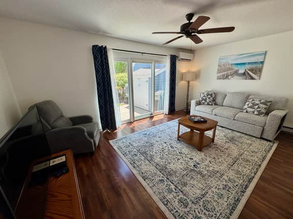 Cozy 2BR Ocean Edge townhouse with A/C, private patio, and resort living in Brewster. - Image 3