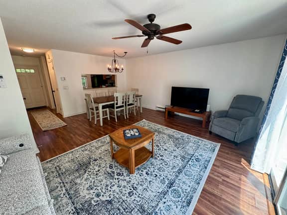 Cozy 2BR Ocean Edge townhouse with A/C, private patio, and resort living in Brewster. - Image 4