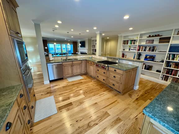 NEW for 2026 - SEARS POINT PRIVATE ASSOCIATION BEACH & CAPE COD BAY VIEWS! - Image 5