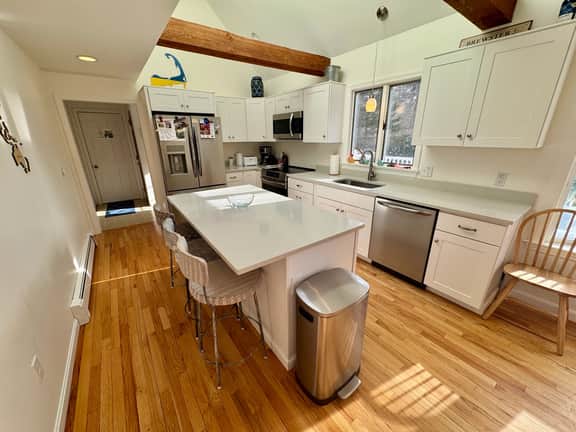 NEW for 2026 Minutes to Beaches, Brewster Favorites & Dog Friendly! - Image 5