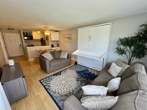 Renovated Fletcher Condo w/ Golf Views, Near Beaches & Trail, Sleeps 4 - Image 4