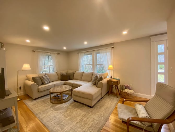 Lovely Brewster home near Cape Cod Bay beaches