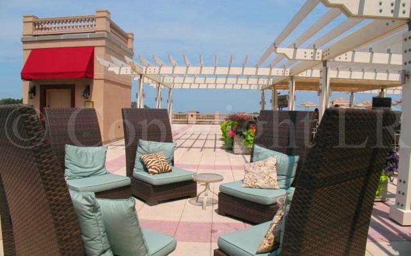 Ocean Terrace bar
